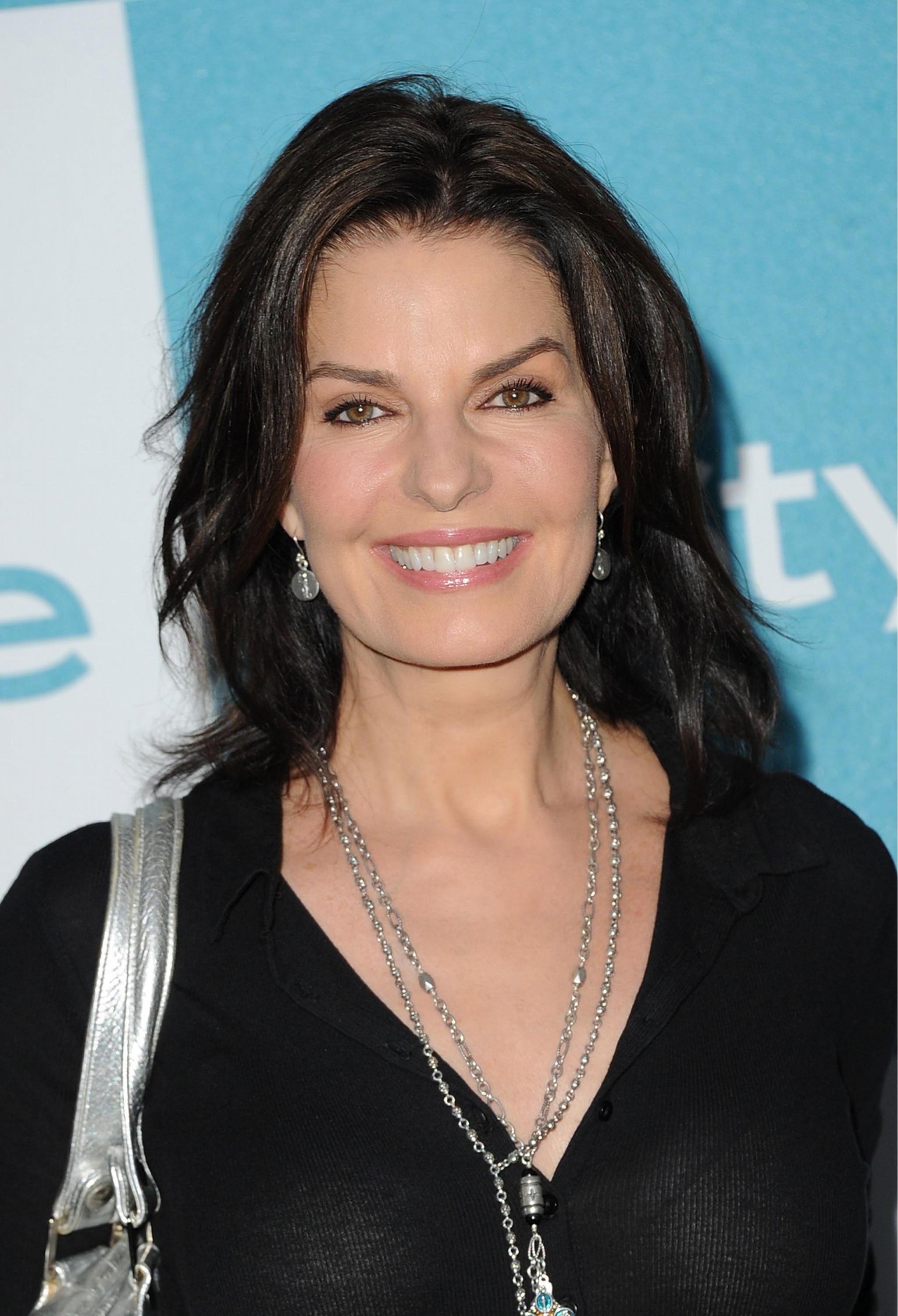 Sela Ward Image