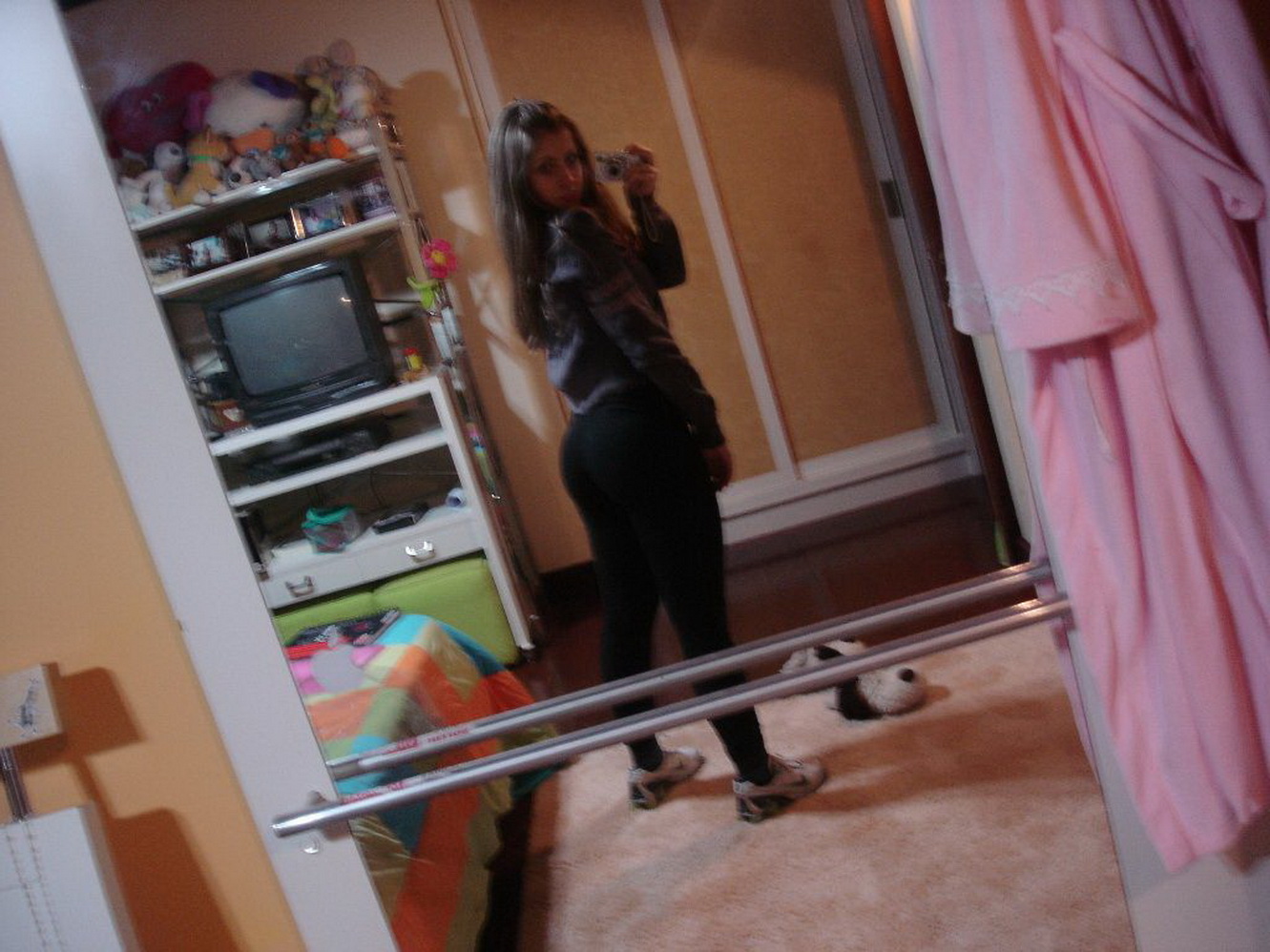 pimpandhostcom-net an 127 Circle boobs BD 128 (circle_boobs_BD128.jpg) Image - 13538593 -  TurboImageHost.com