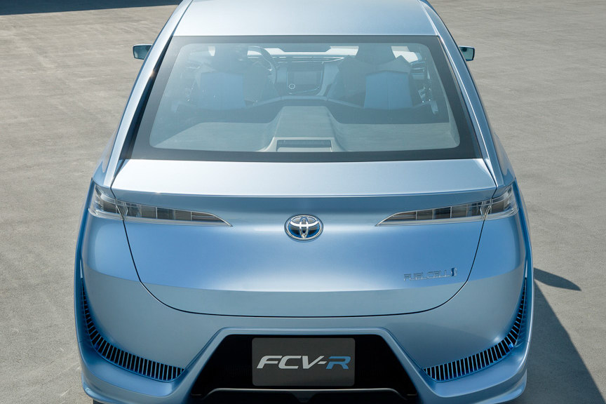 Toyota FCV R Concept Carscoop 10